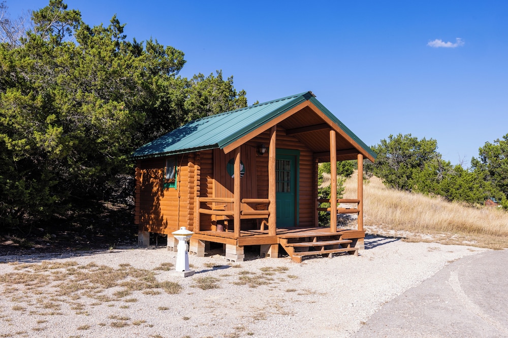Comfort Cabin, 1 Queen Bed, Mountain View