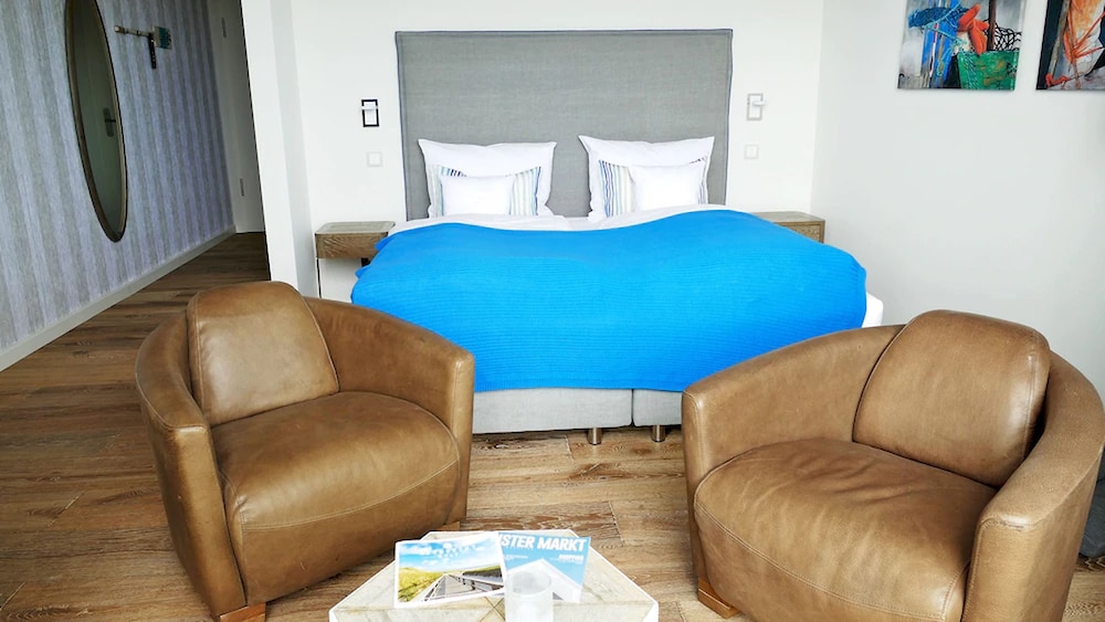 Classic Double Room, Ocean View photo 3