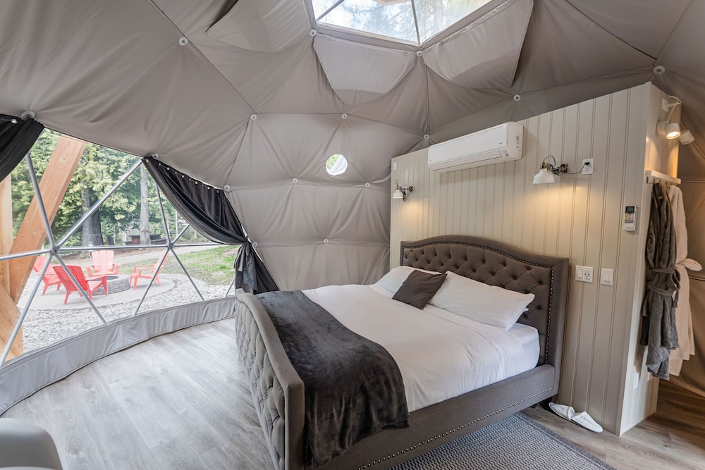 Luxury Tent, Mountain View photo 3