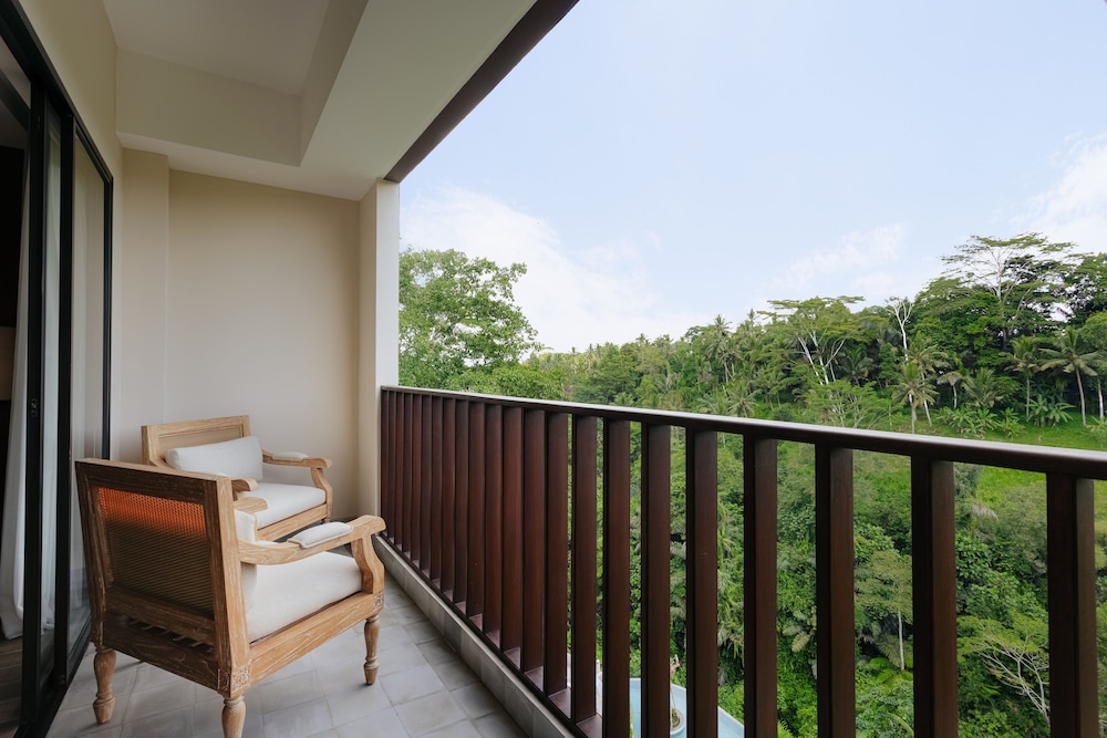 Venya Suite - Photo 2