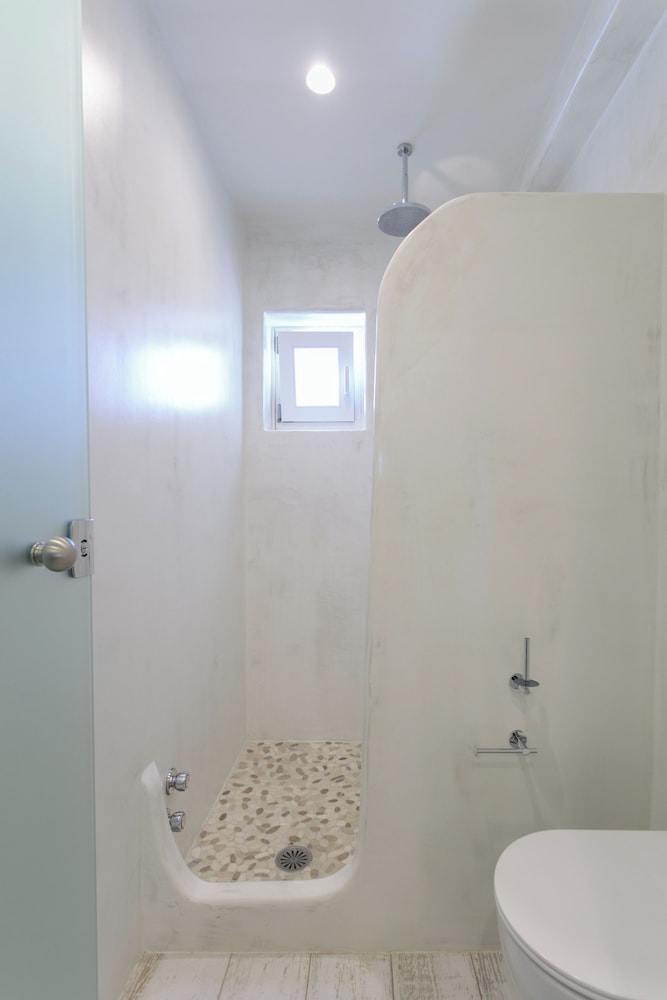 Junior Sea View Suite photo 2