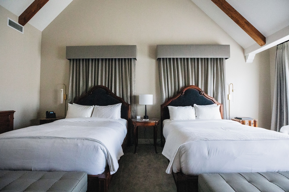Room, 2 Queen Beds (Mansion) - Photo 1