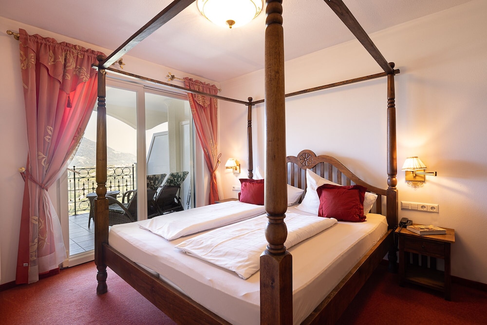 Panoramic Suite, Valley View photo 3