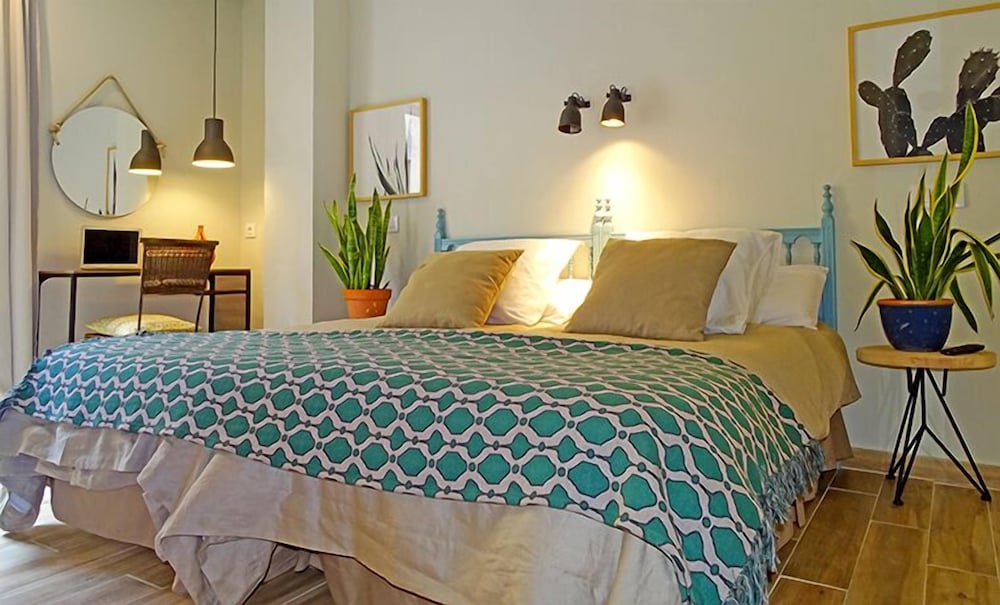 Superior Quadruple Room, Multiple Beds, Non Smoking (205)