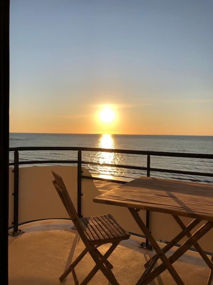 Double Room, Sea View - Photo 2