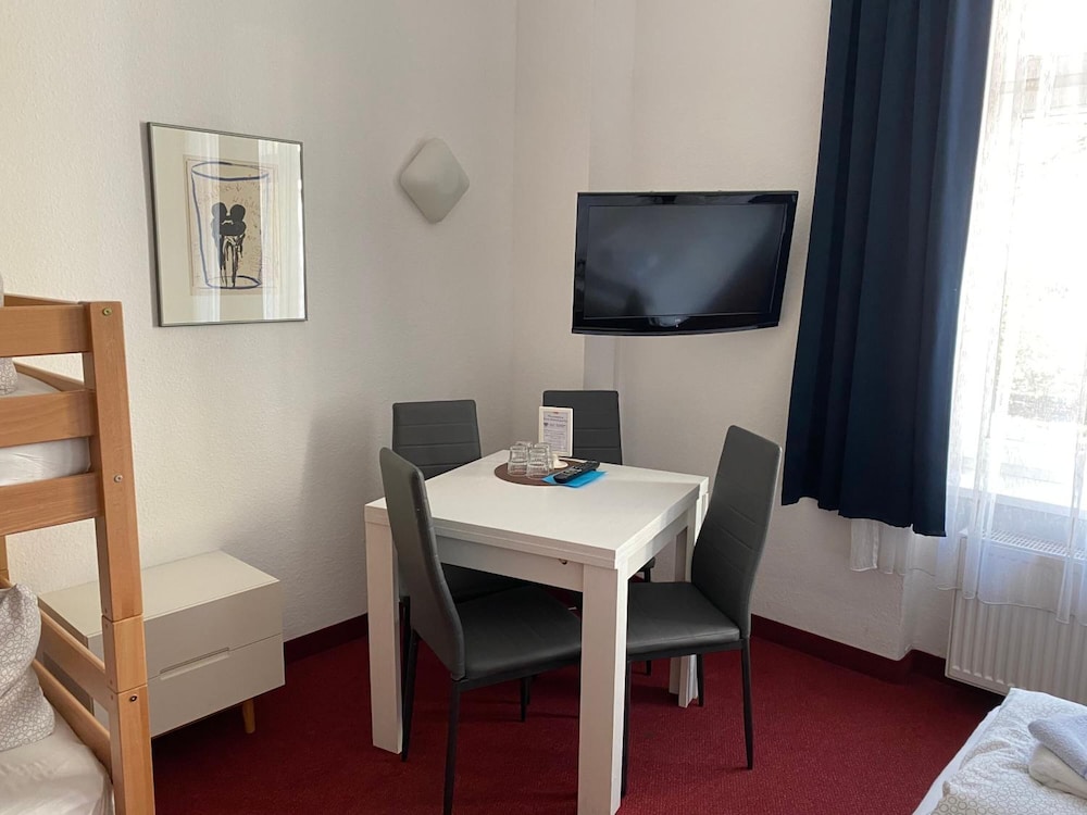 Quadruple Room photo 2