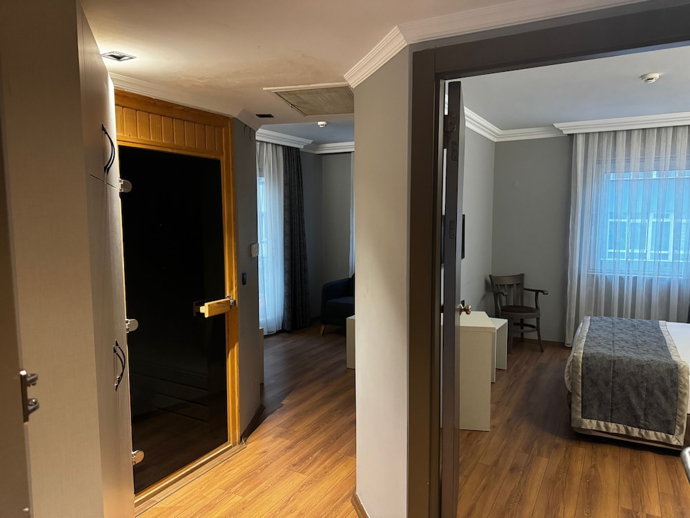 Elite Room, 1 Double Bed photo 2