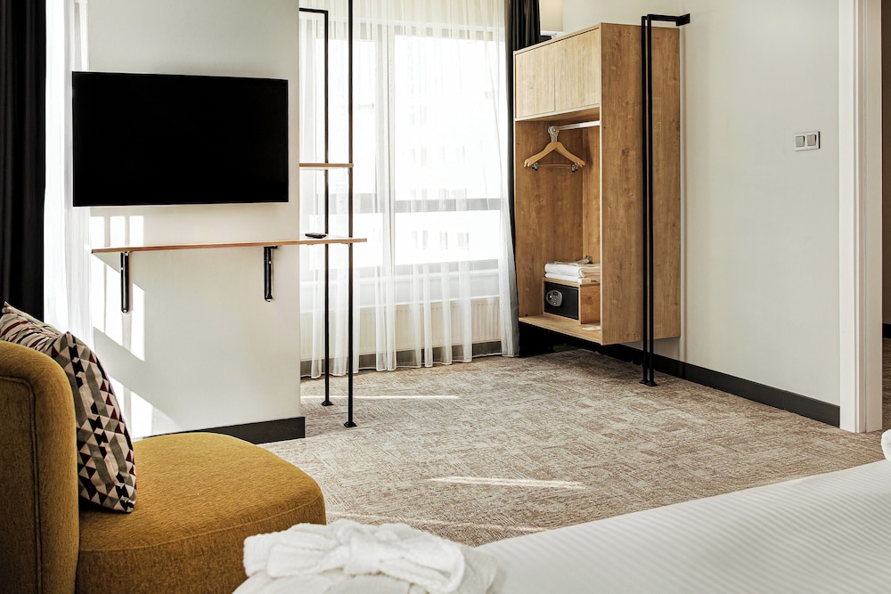 Deluxe Suite, Garden View photo 2