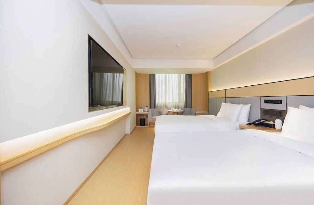 Luxury Twin Room