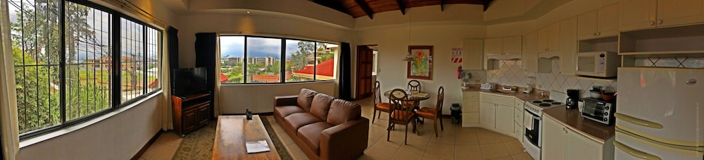 Business Suite, 1 Schlafzimmer, Küche, Stadtblick
