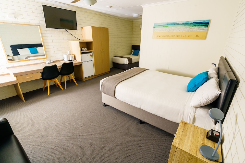 Suite Standard Single Room, Non Smoking photo 3
