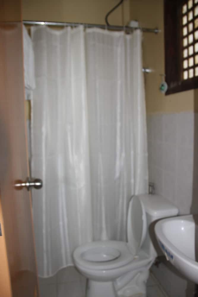 Standard Room photo 3