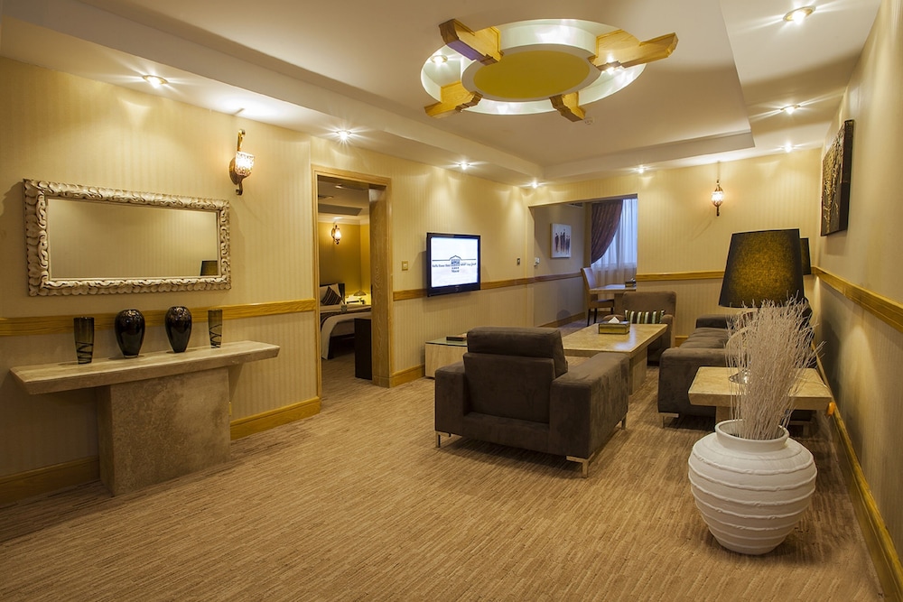 Superior Suite photo 1