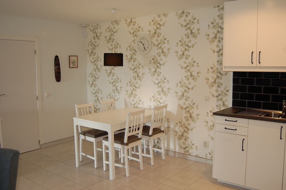 Charming 3-bedroom Villa With Wifi and Central Heating in Beautiful Santa Bárbar, 写真 31