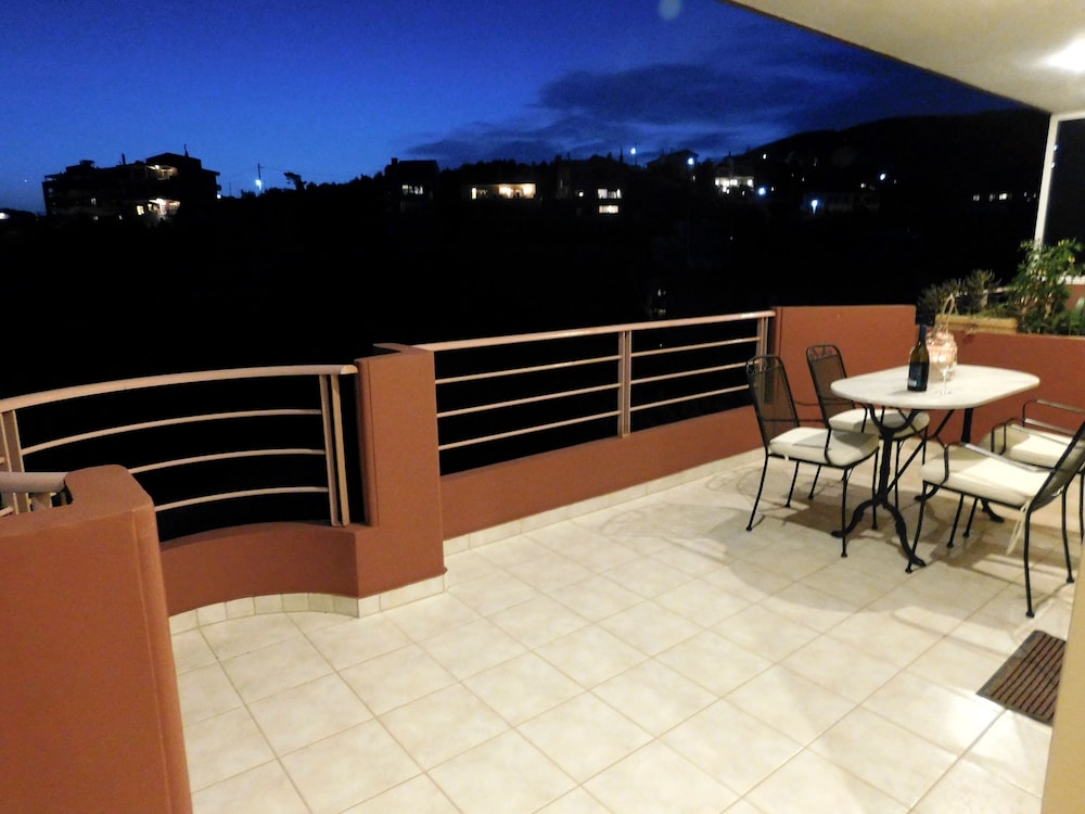 House, 2 Bedrooms, Private Pool photo 2