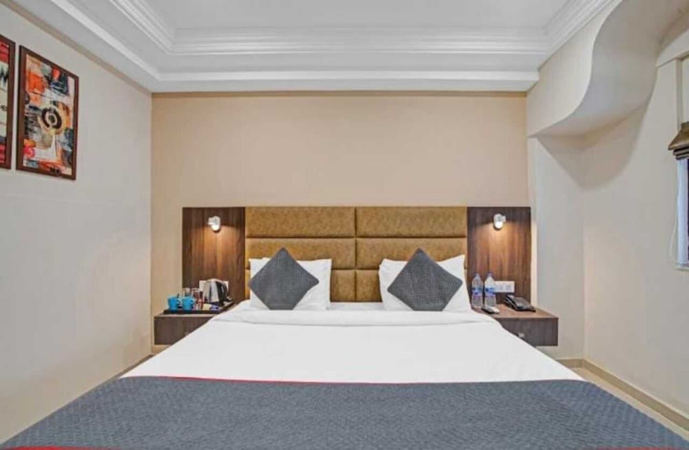 Premium Double or Twin Room - Photo 1