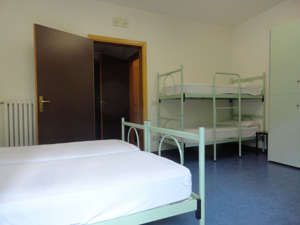 Quadruple Room, Shared Bathroom