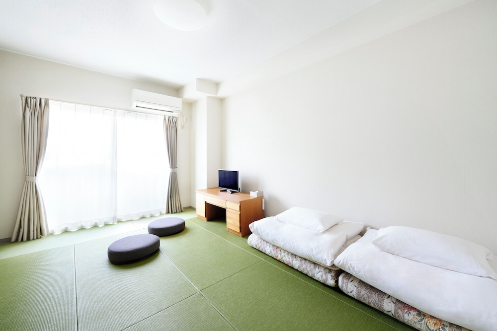 Japanese Style Quadruple Room photo 1