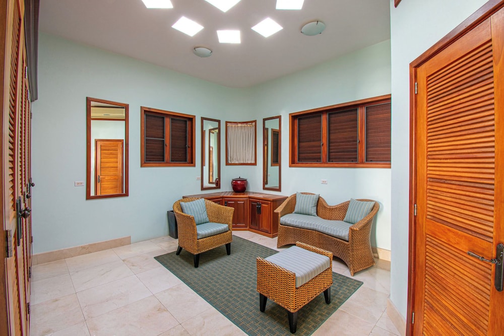 Luxury Villa (Infinity 8 rooms) photo 1