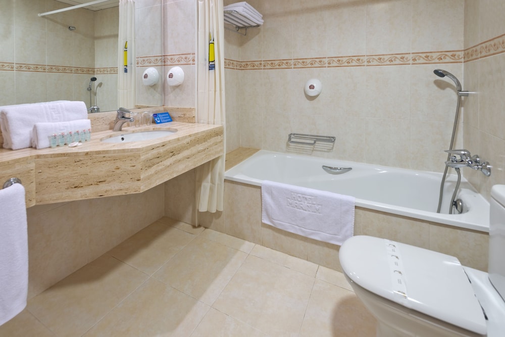 Standard Double Room - Photo 3