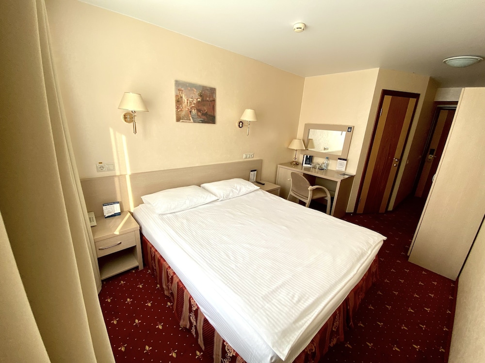 Business Double Room