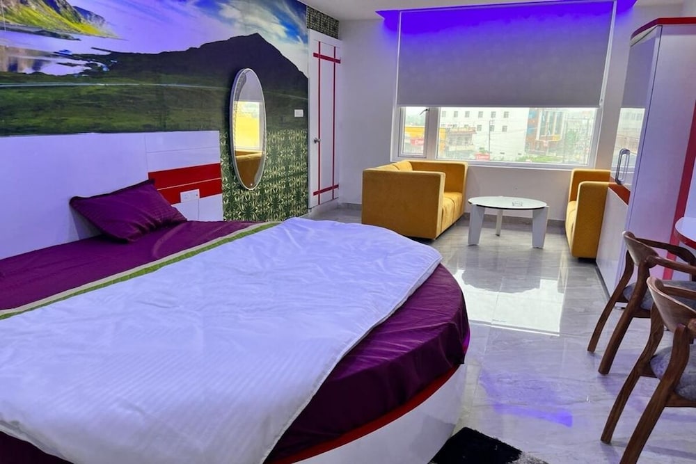 Presidential Studio Suite