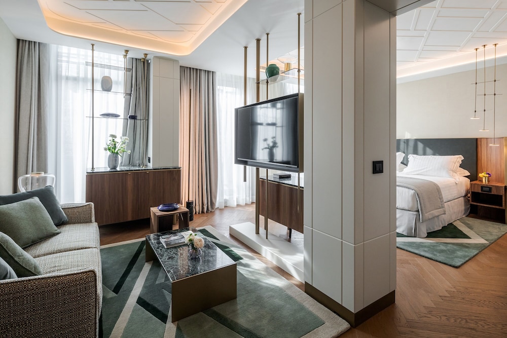 Brera Presidential Suite- Kids & Teens Free, photo 6