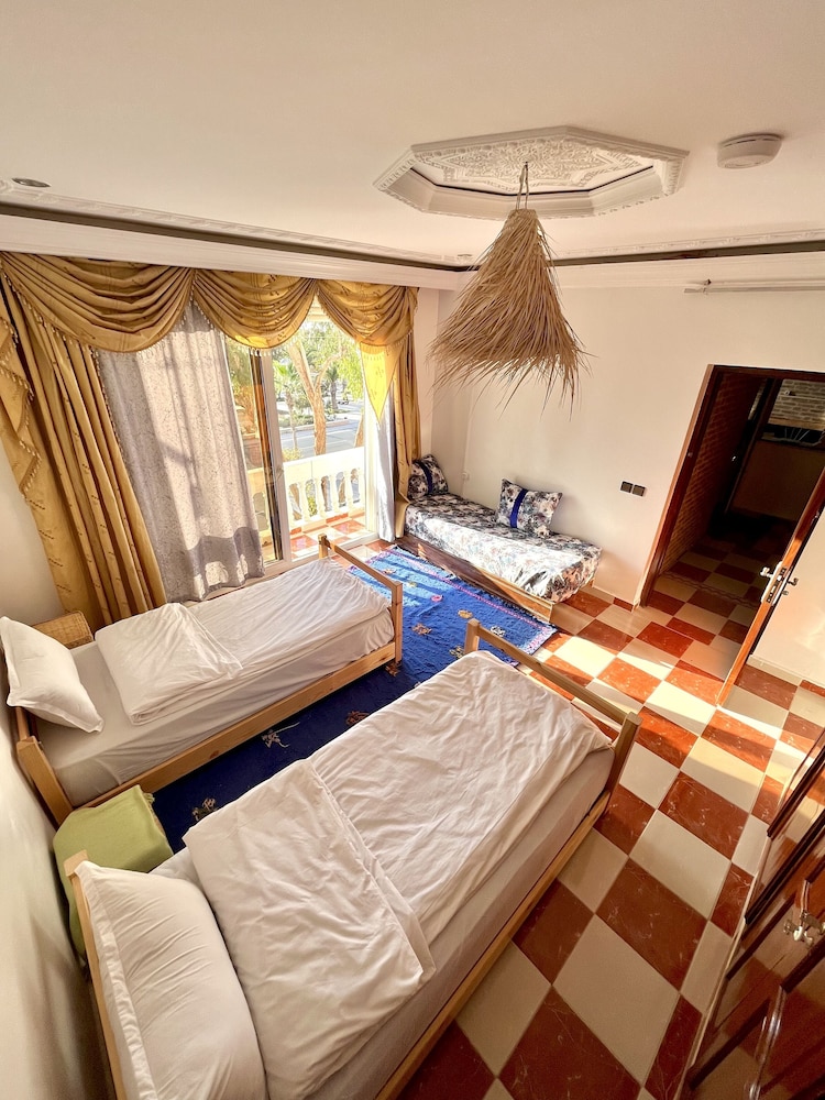 Luxury Twin Room photo 3
