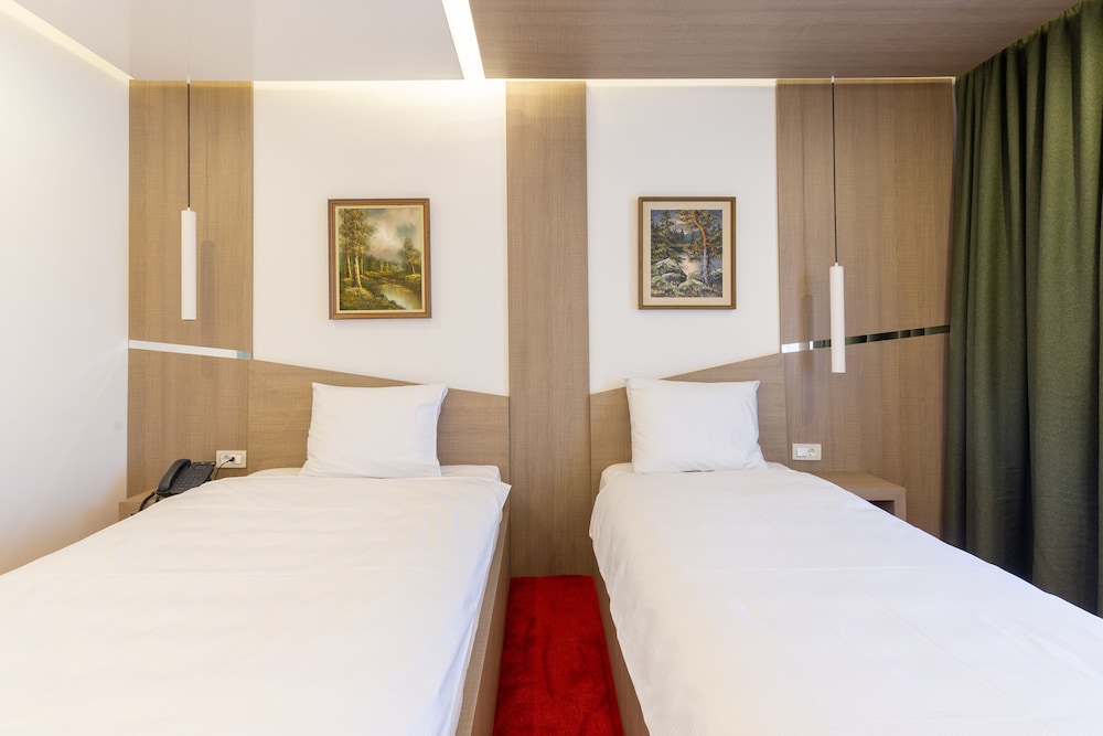 Comfort Twin Room photo 2