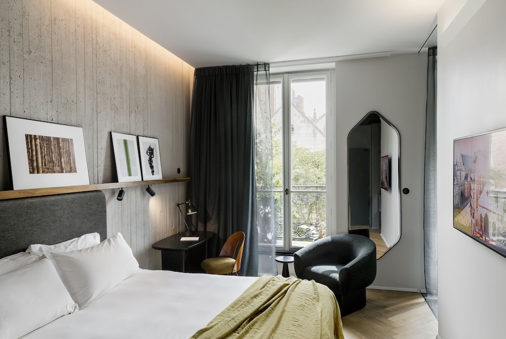 Signature Room, Balcony