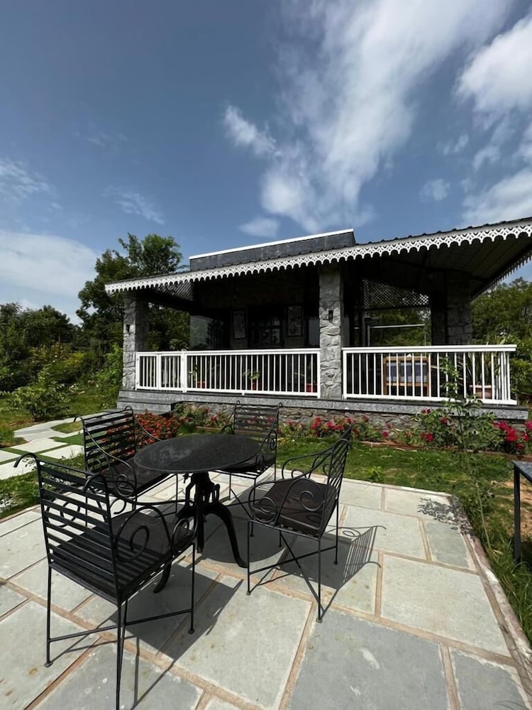 Luxury Cottage - Photo 1