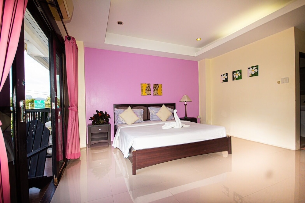 Superior Room - Photo 12