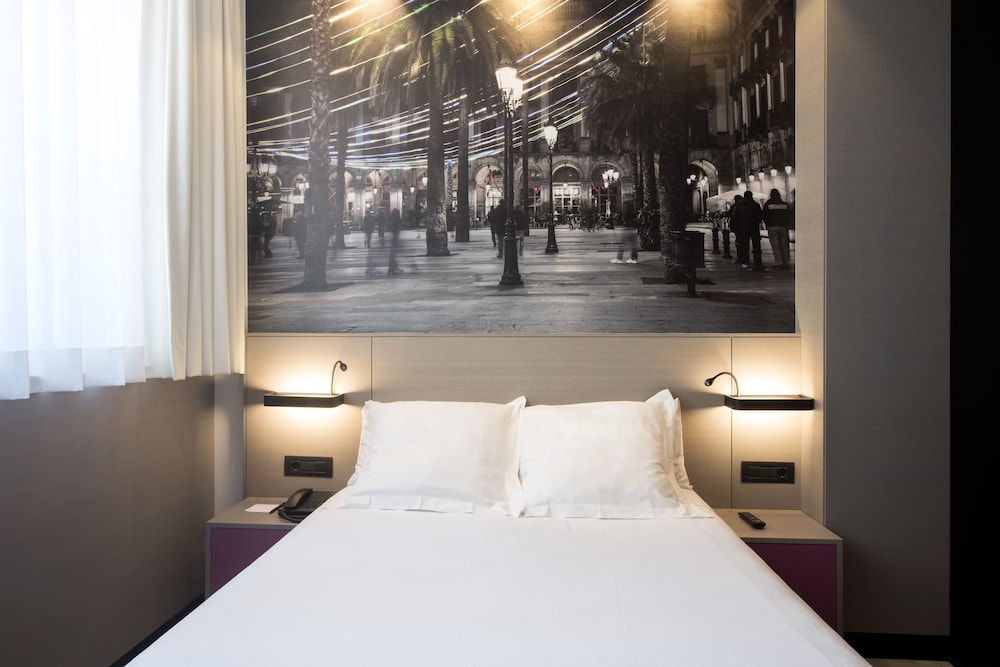 Standard Double Room - Interior, Atrium view