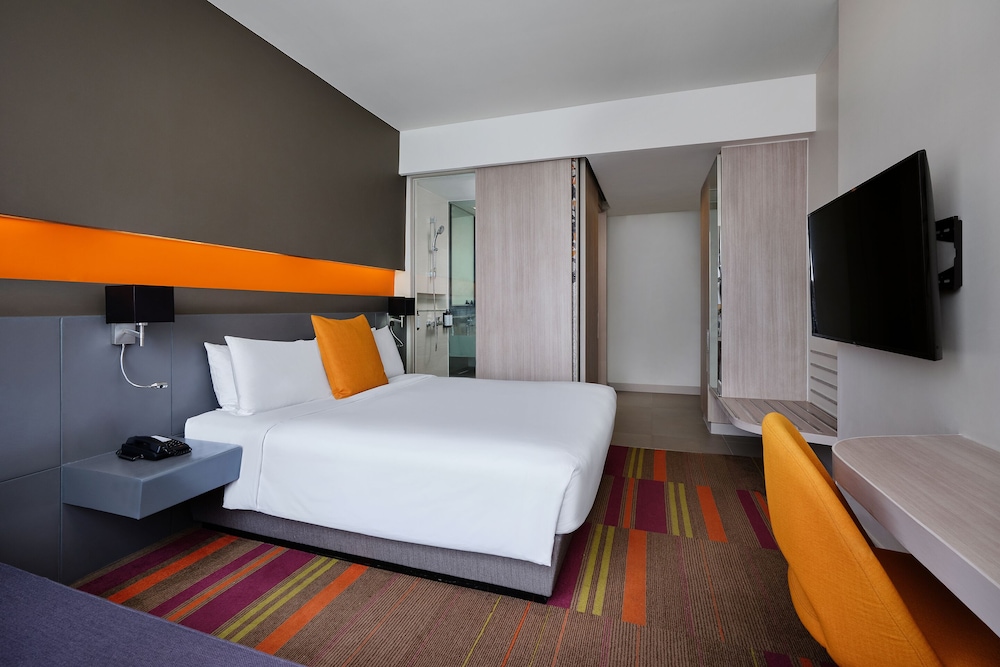 Deluxe Room, 1 Queen Bed