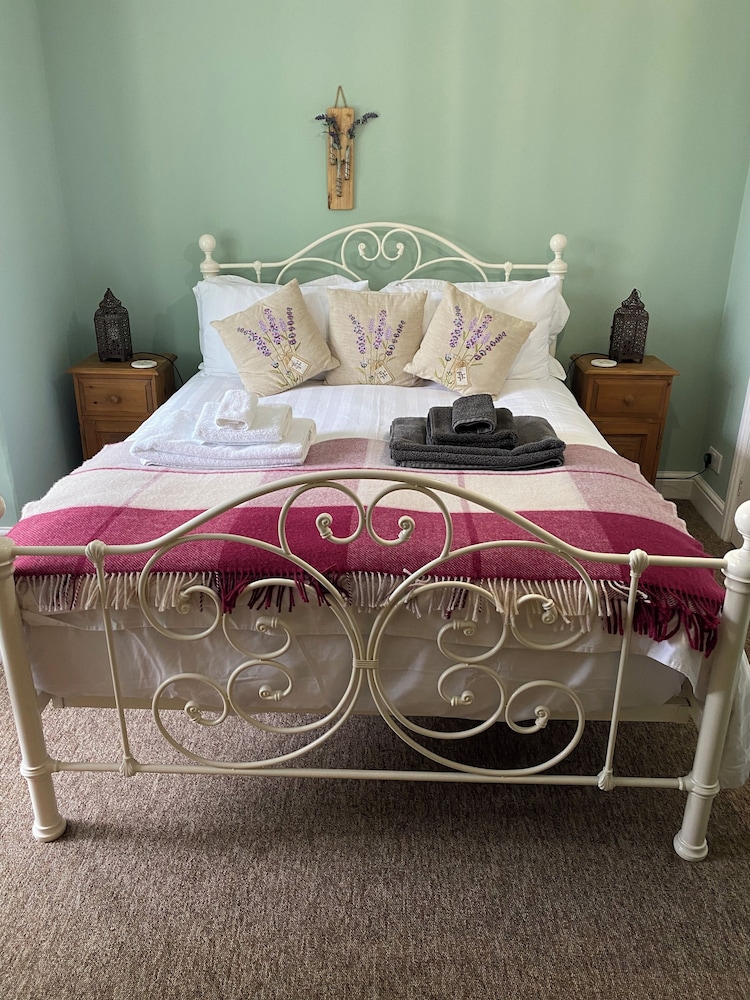 Standard Double Room, Ensuite (Ground Floor) photo 2