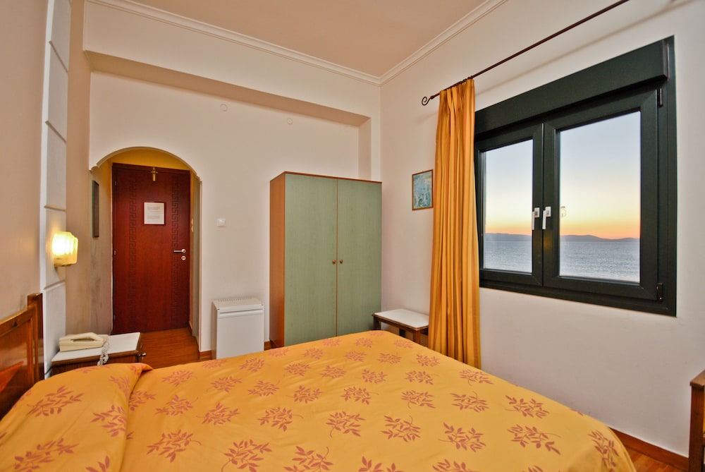 Standard Room (Port view)