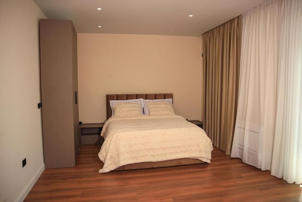 Elite Double Room, Balcony