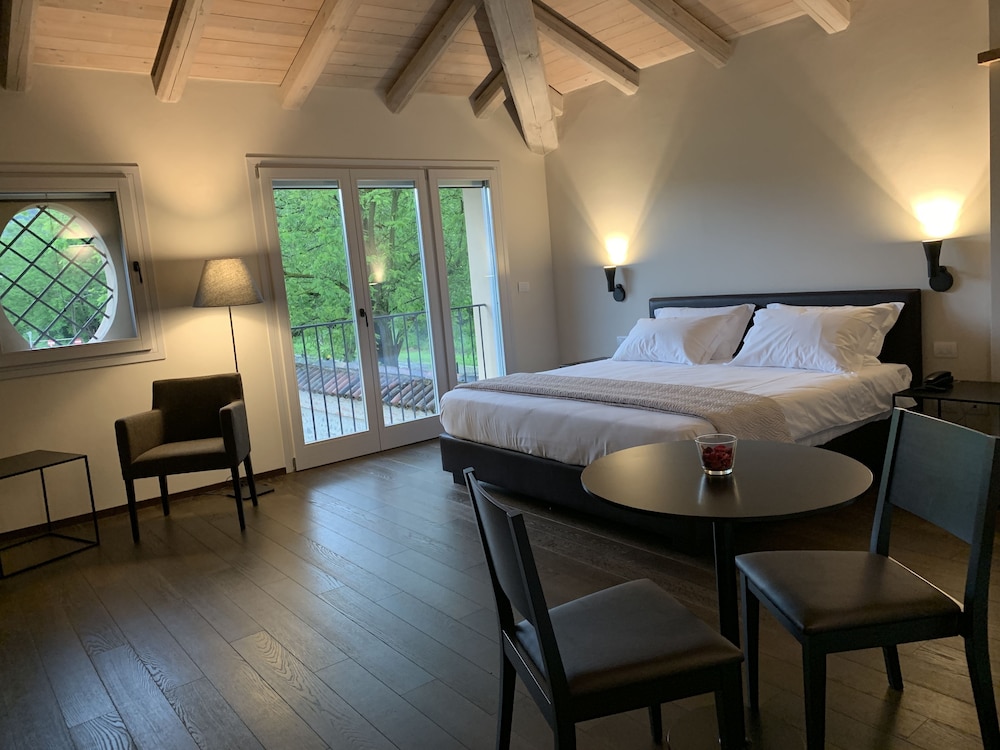 Grand Room - Photo 3