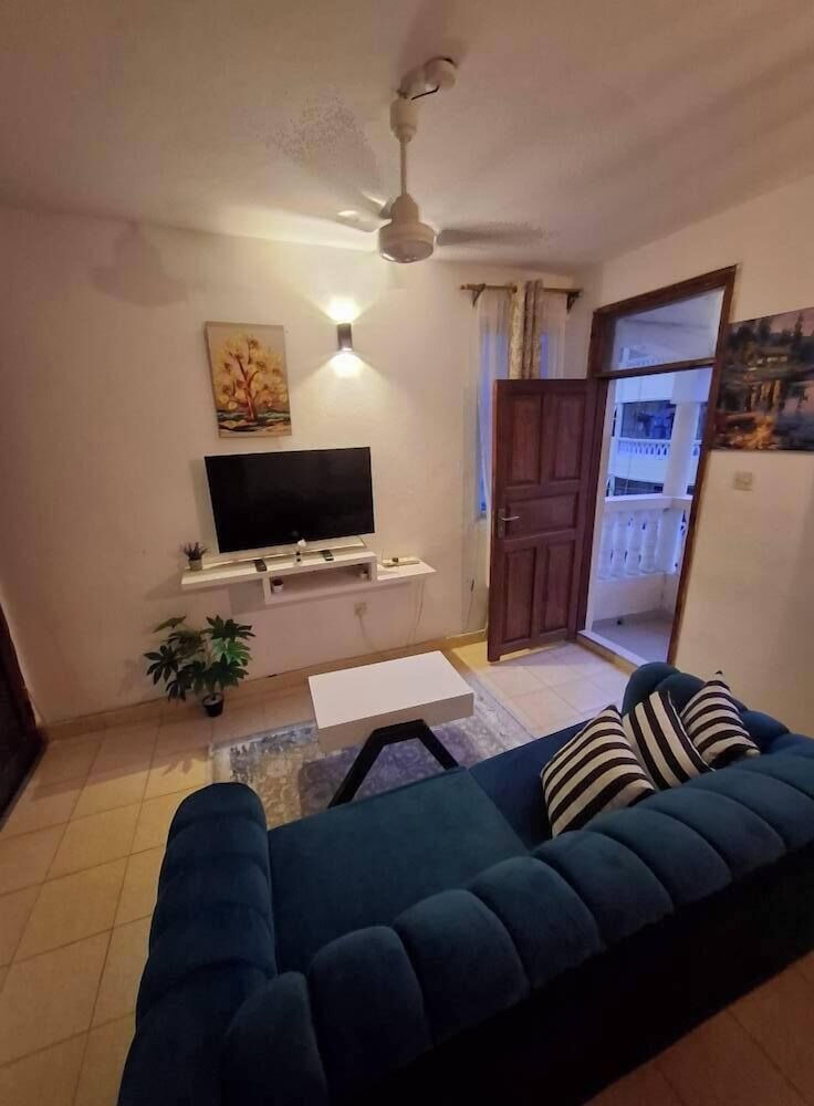 Classic Apartment, City View