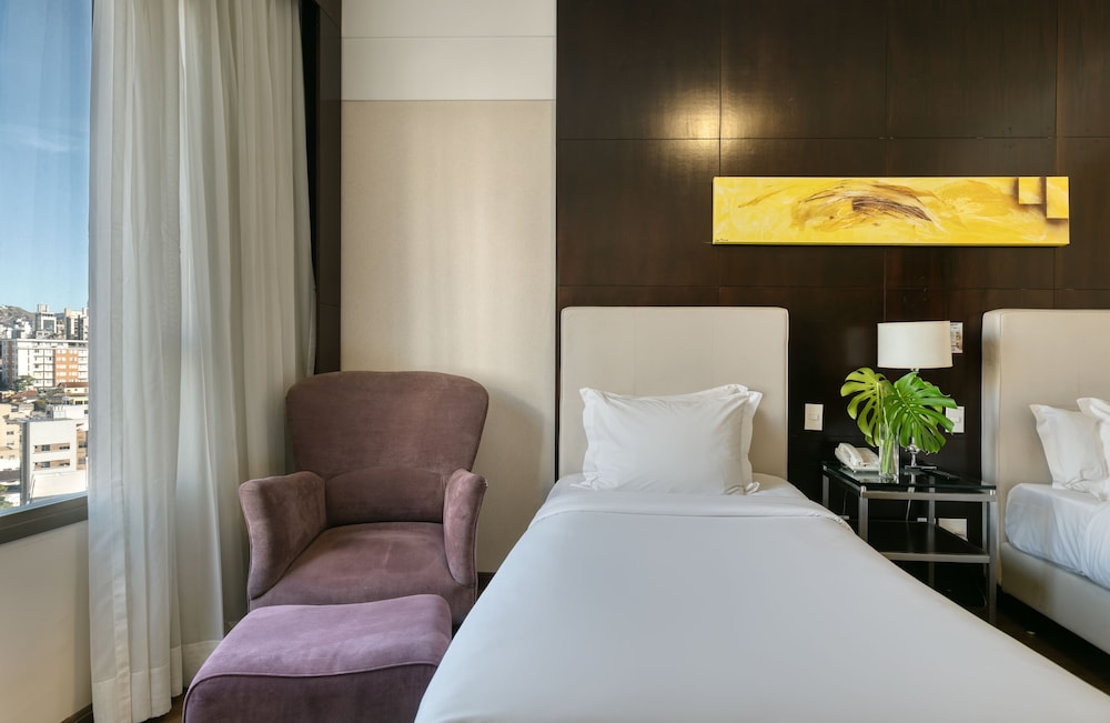 Classic Room, Multiple Beds - Photo 4