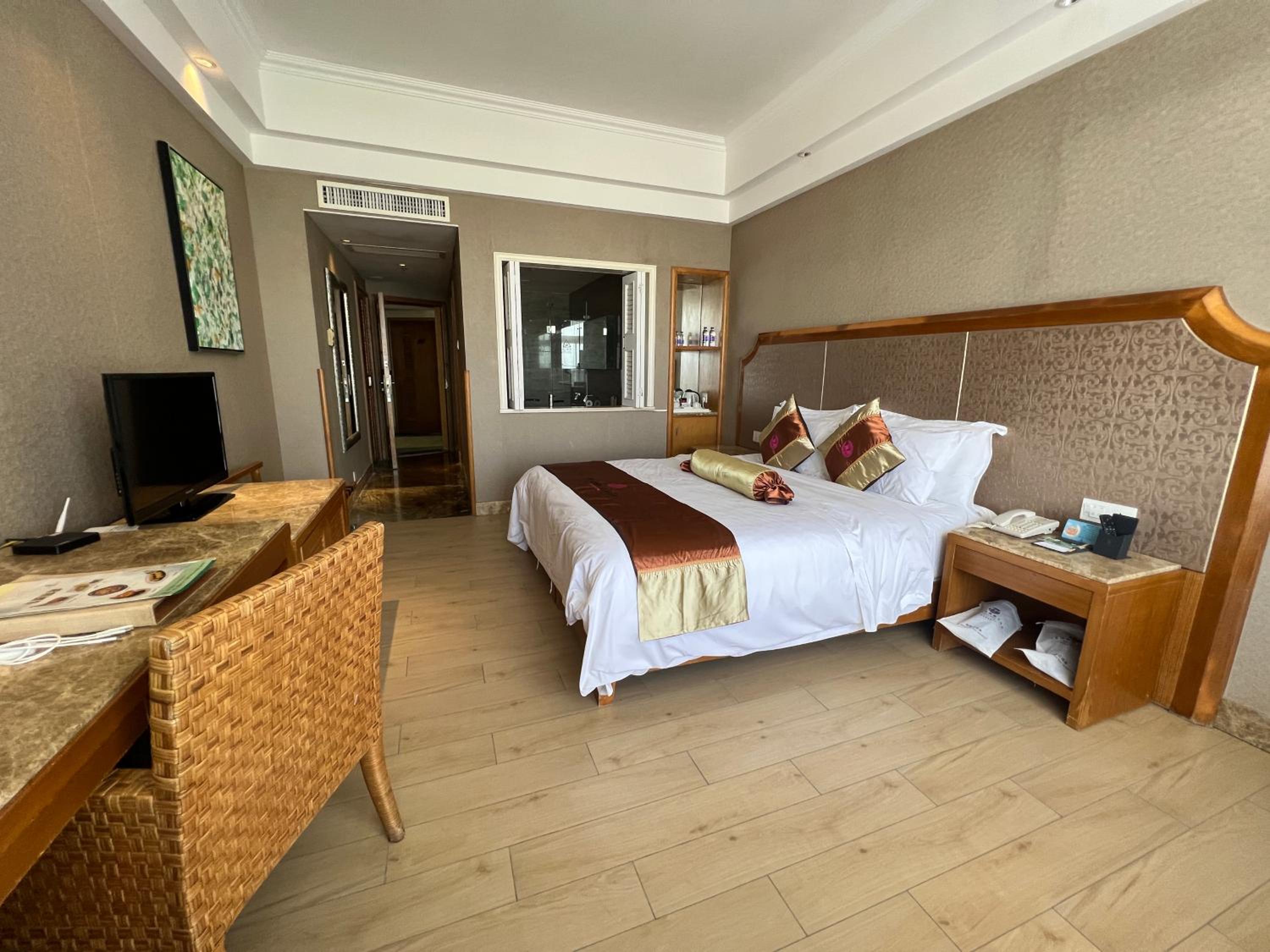 Executive Queen Room photo 2