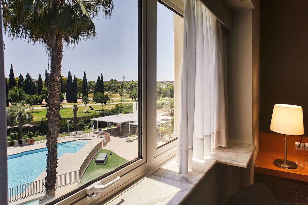 Comfort Double Room, Pool View - Photo 3