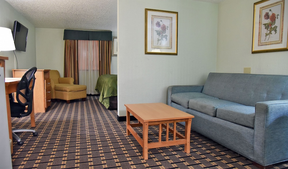 Business Suite, 1 King Bed, Non Smoking - Photo 2