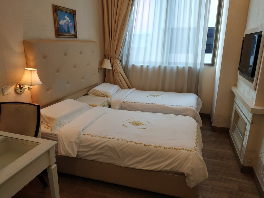 Standard Twin Room photo 1