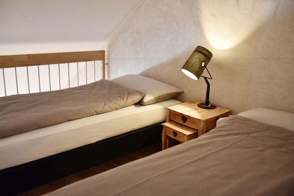 Family Quadruple Room, Multiple Beds photo 3