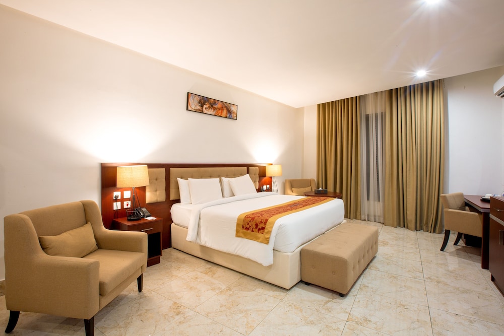 Executive Room - Photo 4