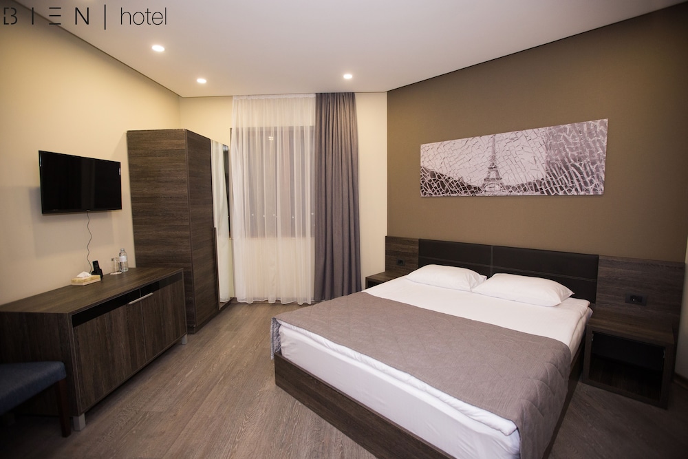 Economy Double Room photo 2