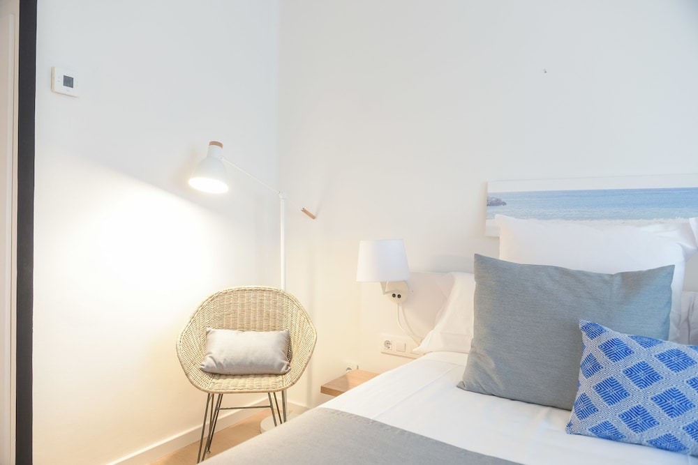 Standard Double Room, Terrace - Photo 5