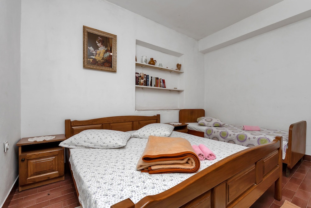 Apartment (A1) photo 1