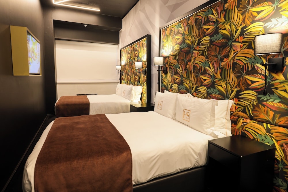 Standard Twin Room - Photo 2